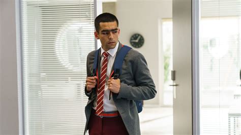 omar ayuso lpsg|Omar Ayuso on 'Elite' Return and Responsibility of Playing a Gay Muslim.